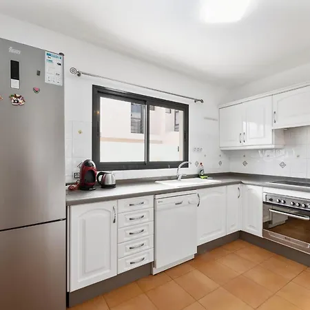 Paula * 科斯塔特吉塞